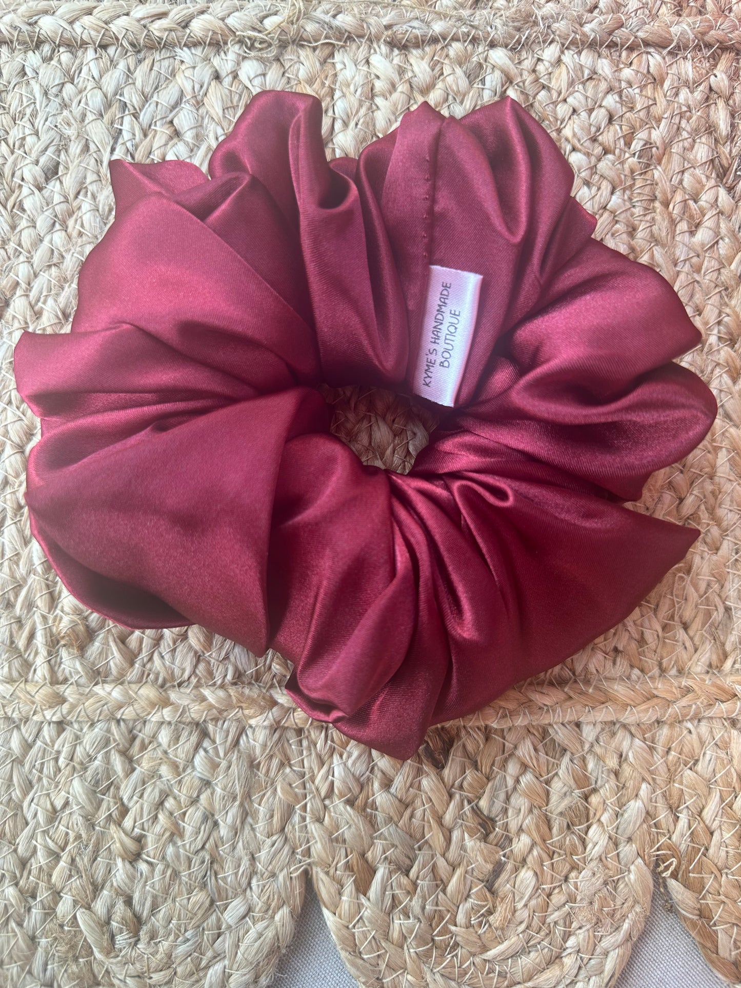 Carbonet XL Scrunchie