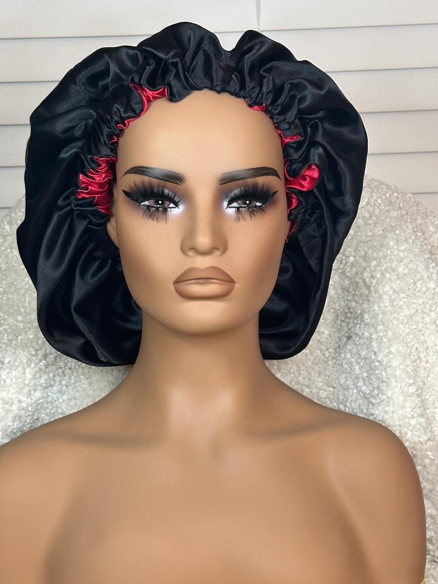 Apple Red Bonnet