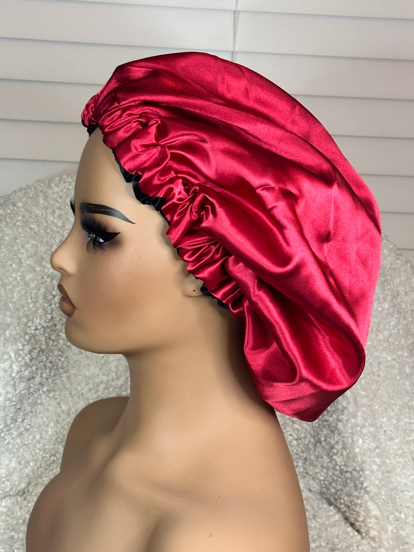 Apple Red Bonnet